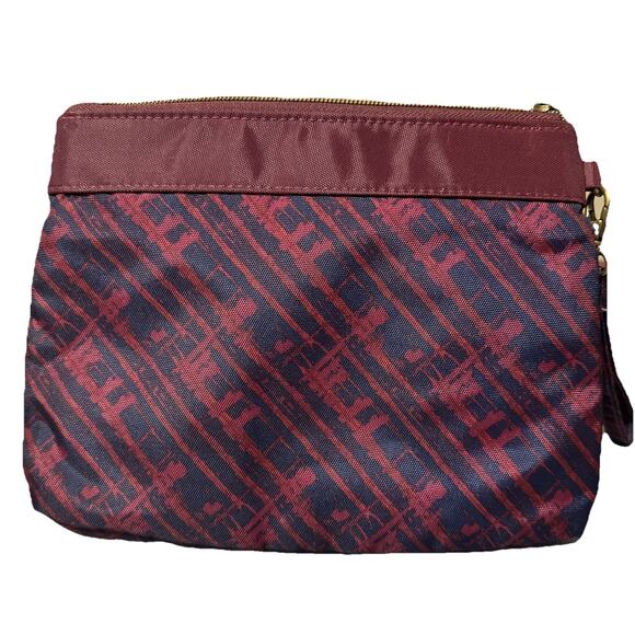 Travelon RFID Blocking Zip Close Pouch Bag Nylon Wristlet - Picture 3 of 4